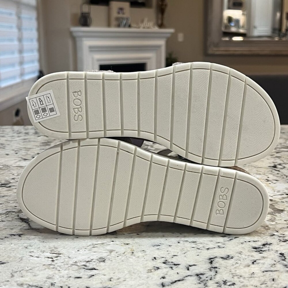 Skechers BOBS x Martha Stewart Arch Fit Beach Kiss Wedge Sandals Size 6 Shoes - Picture 14 of 14